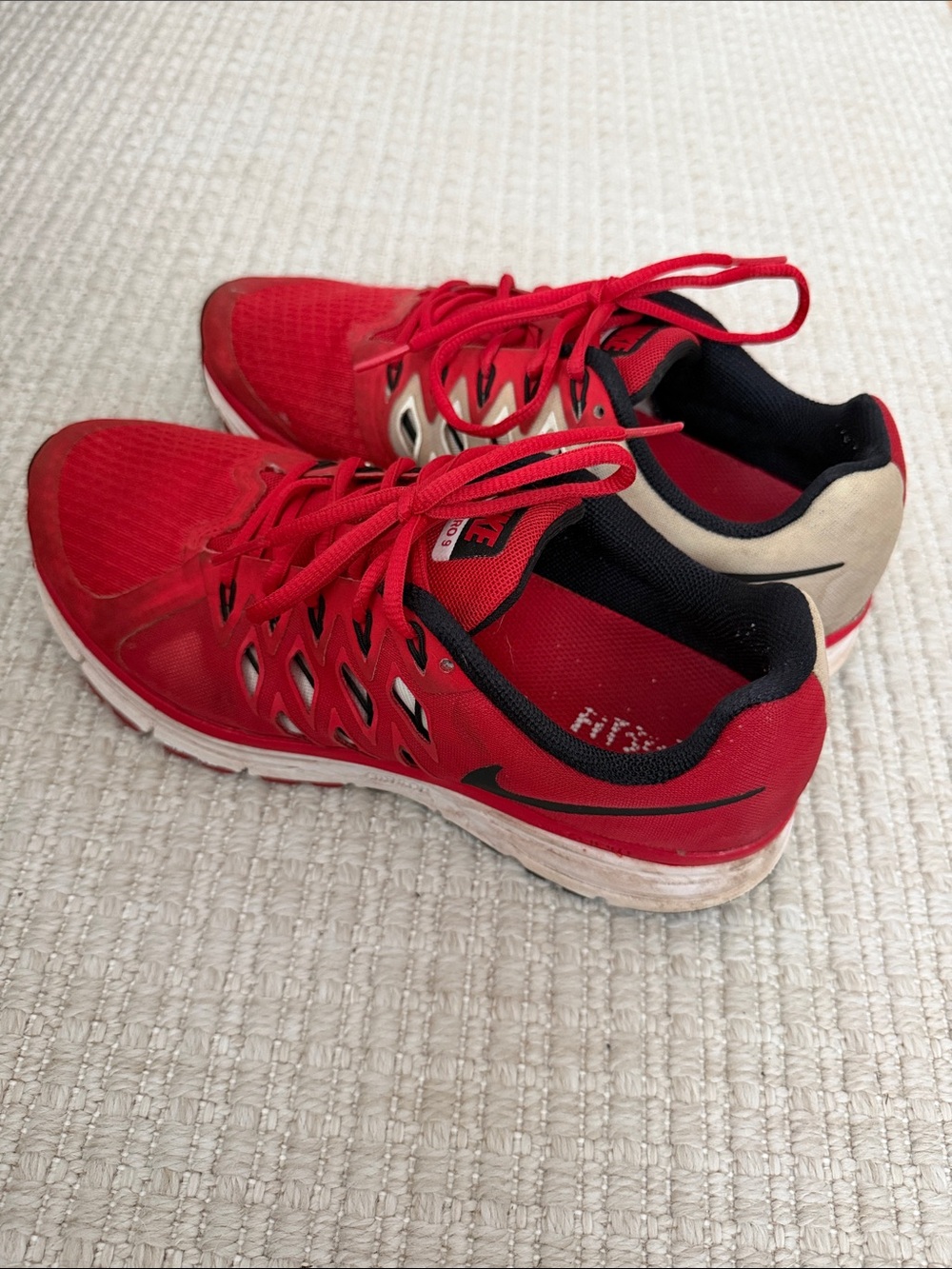 Nike Vomero 9 Sneakers